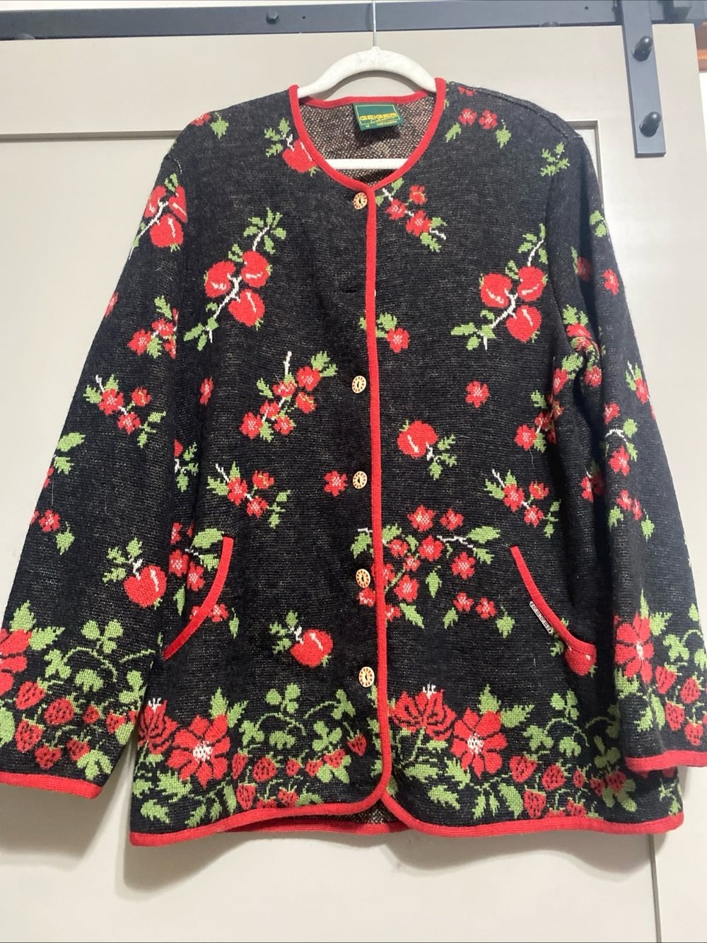Vintage GEIGER Austria Boiled Wool Floral Cardigan Jacket Black Red Size 42 Med
